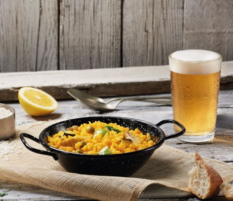 La esencia de la caña y el tapeo, en una obra de arte
