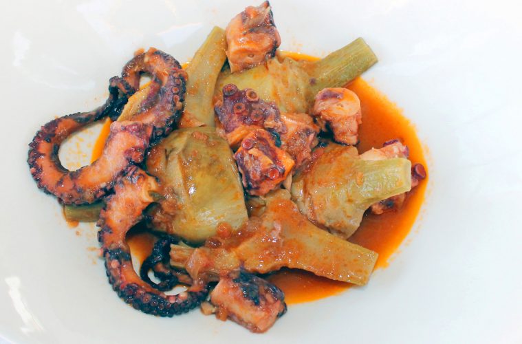 Alcachofas de la Vega Baja con pulpo