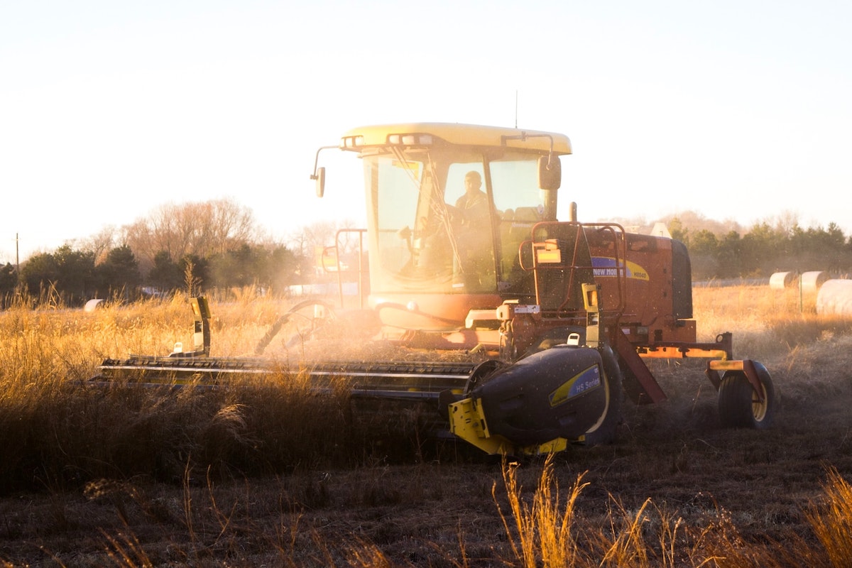 Reducciones fiscales excepcionales en gasóleo y fertilizantes para agricultores y ganaderos