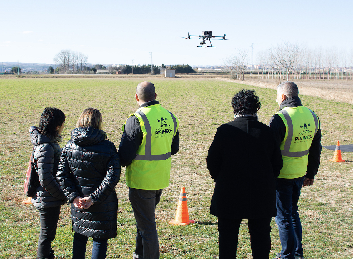 Curso gratuito de pilotaje de drones para mujeres rurales de Cataluña