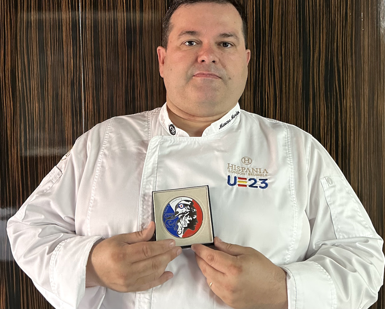 Por primera vez un cocinero español, Marcos Morán, Medalla de Honor del Senado de Francia