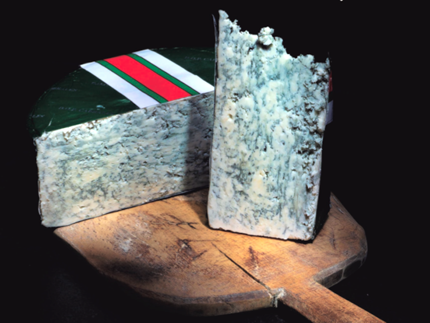 Cabrales busca su tercer récord Guinness al queso más caro del mundo