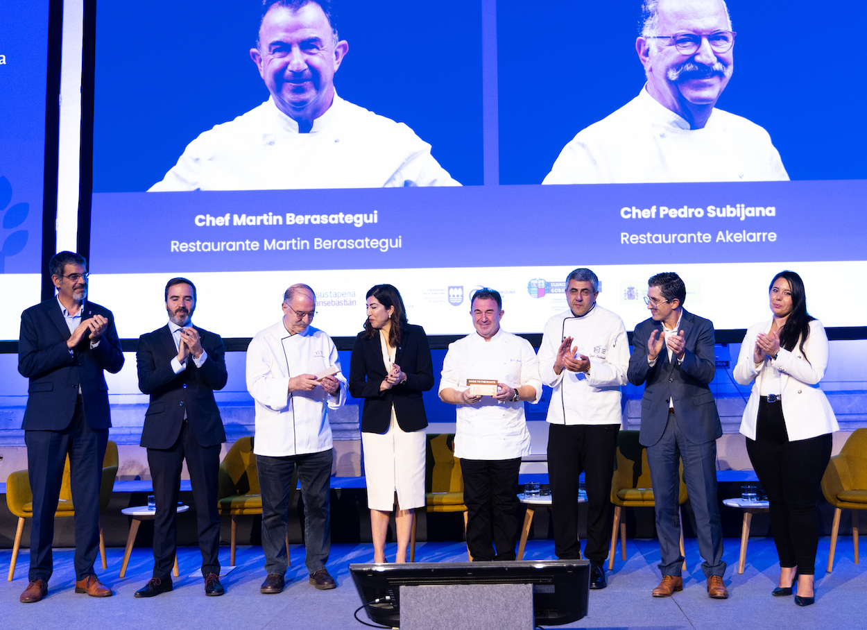 Fatmata Binta, Martín Berasategui y Pedro Subijana, embajadores del Turismo Sostenible de la OMT