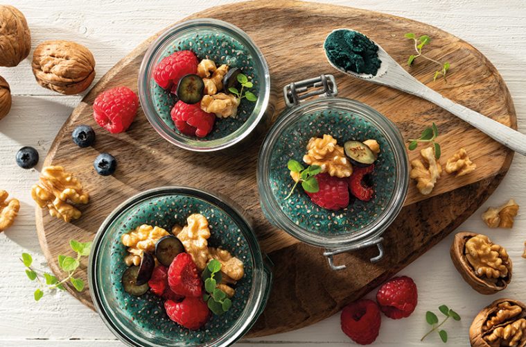 Pudding de chía con nueces y frutos rojos. Foto Pep Montoya - CWC