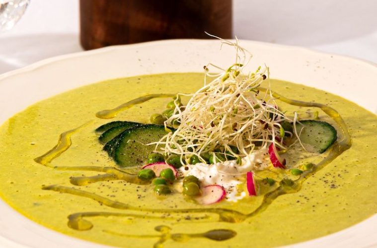 Crema de guisantes sobrantes