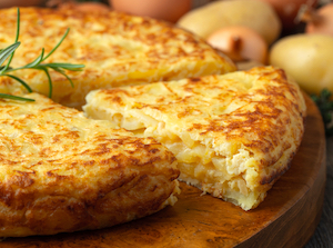 Cada vez tomamos más tortilla de patatas preparada