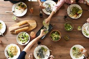 Tendencias globales que están cambiando nuestra forma de comer y experimentar con la comida