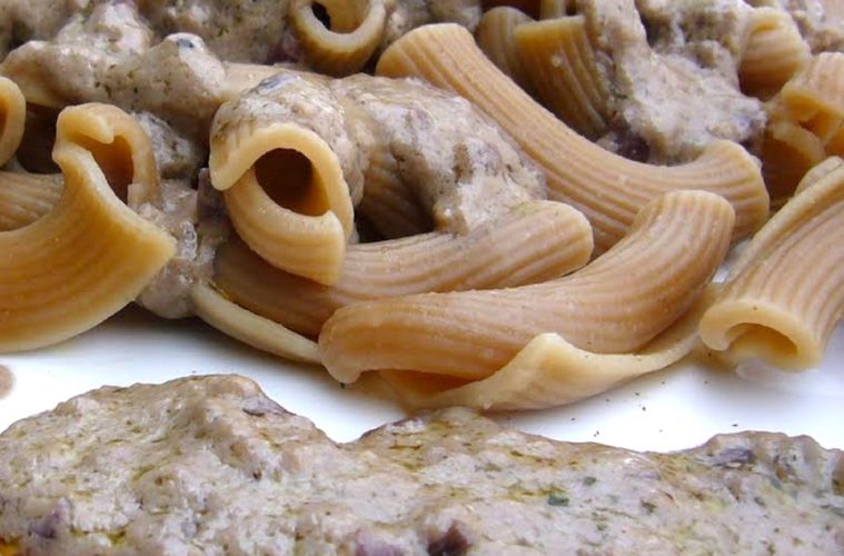 Pasta con salsa de foie
