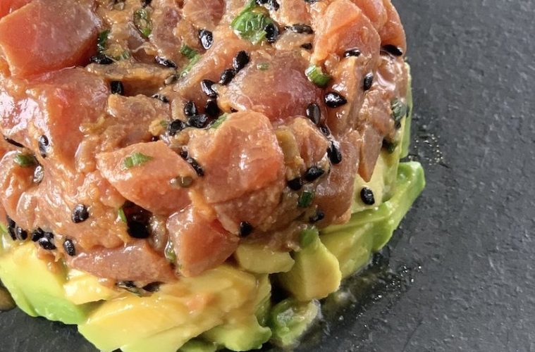 Tartar de atún rojo y aguacate