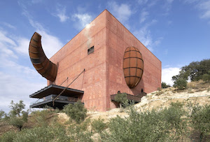 Inaugurada en Ronda la almazara de autor firmada por Philippe Starck