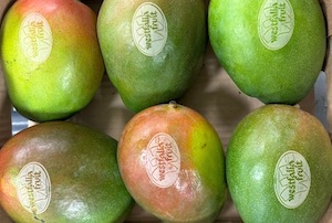 Frutas tatuadas como solución para eliminar las etiquetas de plástico individuales