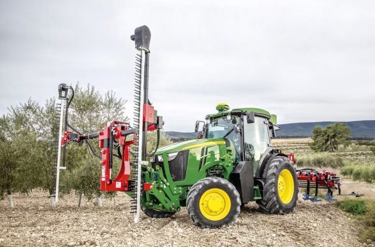 De tractores inteligentes a robots que recolectan fruta, la revolución del campo