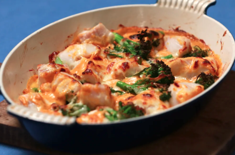 Eglefino con brócoli al horno