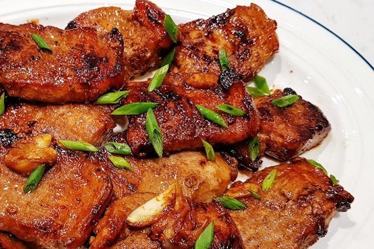 Cochifrito crujiente con cochinillo sobrante