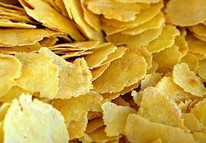 Buscando snacks saludables y novedosos a partir del bagazo de cerveza