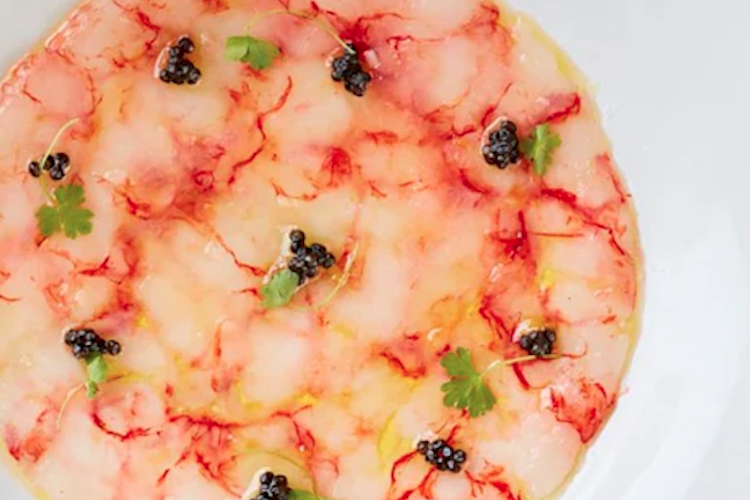 Carpaccio de gambas al aceite de pistachos