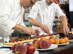 Fruta de temporada como ingrediente estrella de la pastelería de verano
