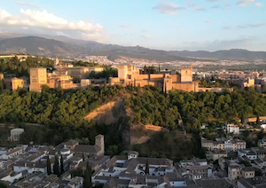 Granada acogerá la entrega de los próximos Premios Nacionales de Gastronomía (Foto Turismo Granada)