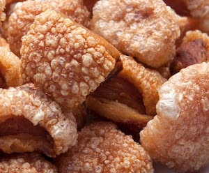 Torreznos en vez de uvas para celebrar las Torrezno-Campanadas 2025 