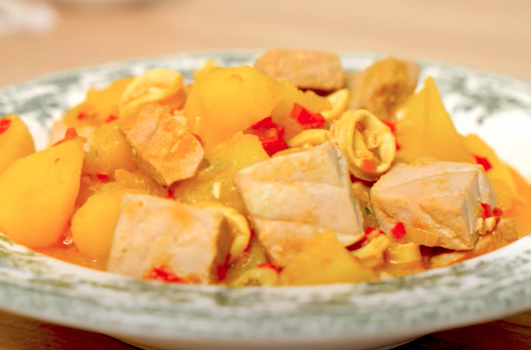 Guiso de atún y calamares con patatas