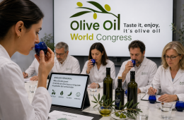 Hacia nuevos criterios de evaluación del aceite de oliva virgen extra por los paneles de cata(Foto OOWC)