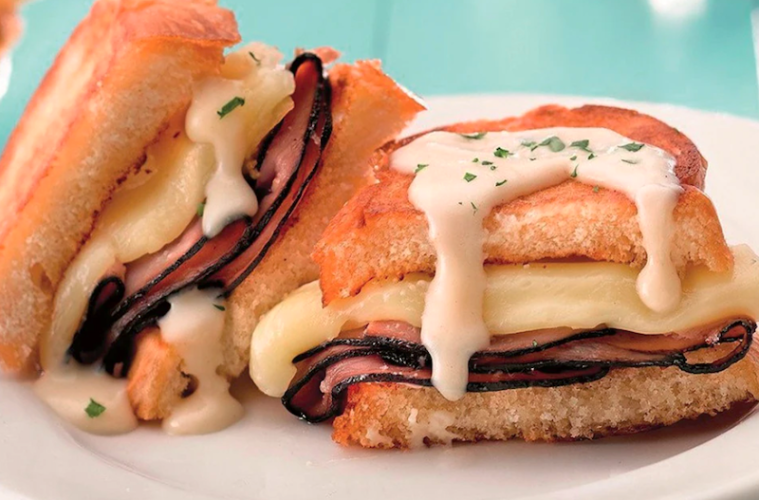Sándwich croque-monsieur
