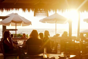 63.800 millones de euros, gasto récord de los turistas internacionales en el primer semestre del año