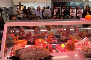 Últimos preparativos para la celebración de Meat Xperience en Hospitalet (Foto Meat Xperience)