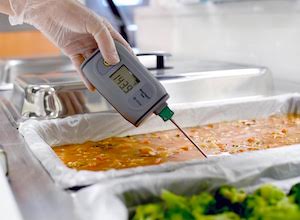 Los beneficios que la incorporación de la tecnología en la restauración colectiva aporta a alumnos, pacientes y mayores 