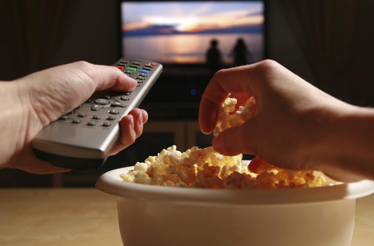 Hablando de tendencias, quedarse en casa o salir de fiesta
