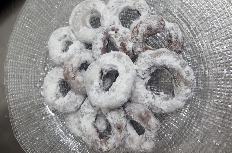 Rosquillas de anís con un toque de Moscatel