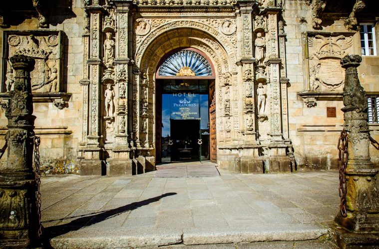 Noventa años de Paradores