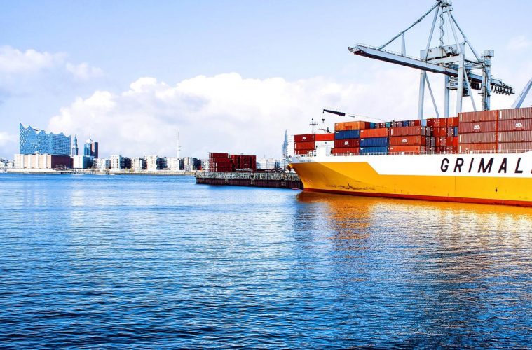 Aumentan las exportaciones, pero bajan las de alimentación y bebidas