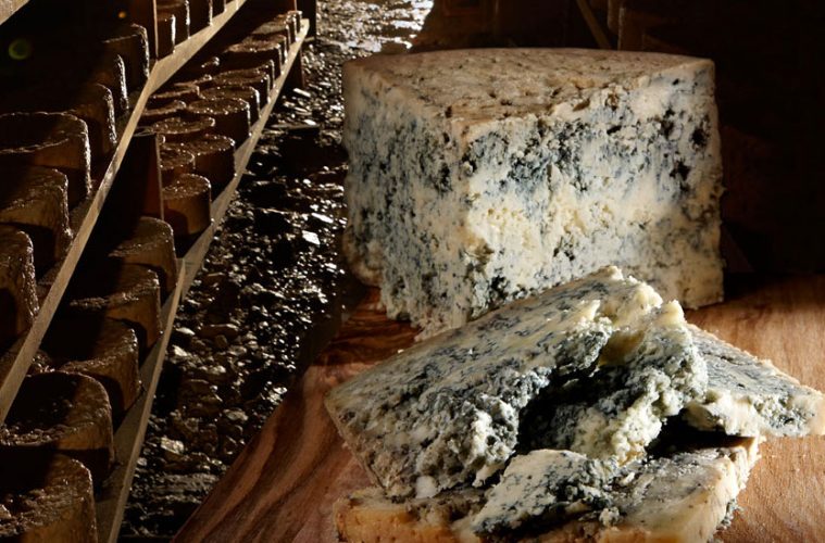 Un Cabrales, récord Guinness al queso más caro del mundo en una subasta