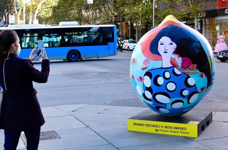 Exposición de arte urbano Lemon Art en pleno centro de Madrid