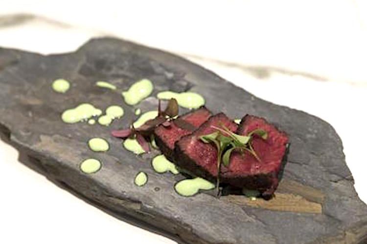 Tataki de lomo bajo de vacuno