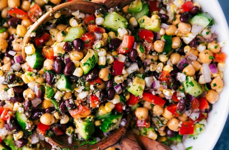 Ensalada oriental para aprovechar garbanzos sobrantes