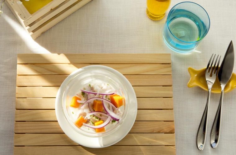 Ceviche de lubina que nos haya sobrado del día anterior