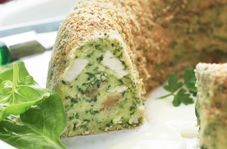 Pastel de patata con pollo y espinacas al curry