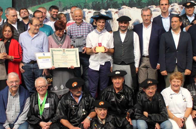 El tradicional concurso de quesos de pastor de Ordizia cumple 50 años - Foto edición anterior