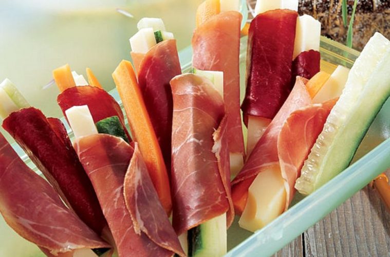 Palitos de verduras, jamón y queso