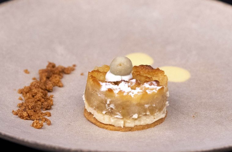 Buscando la mejor tarta de manzana de España