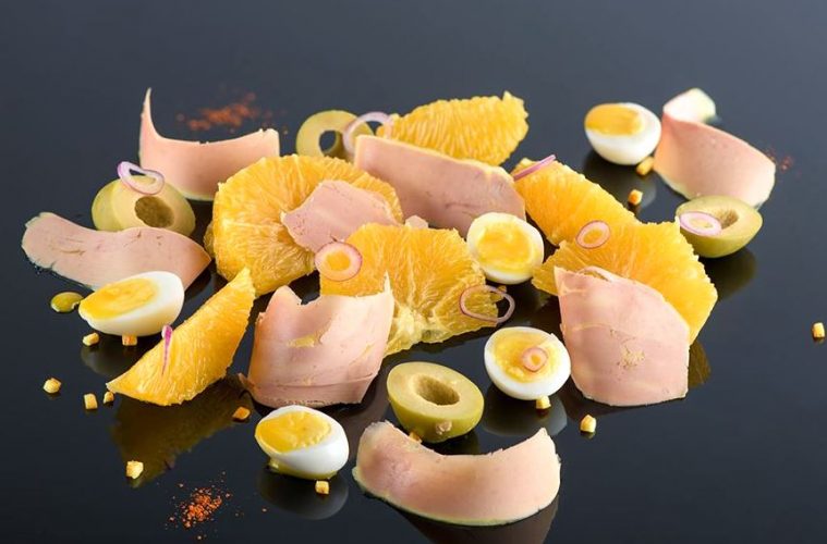 Ensalada de naranja y restos de foie gras