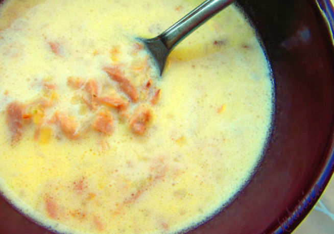Crema de verduras de ayer con atún en conserva