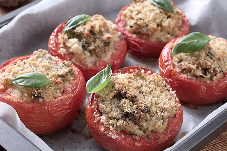 Tomates gratinados al pesto