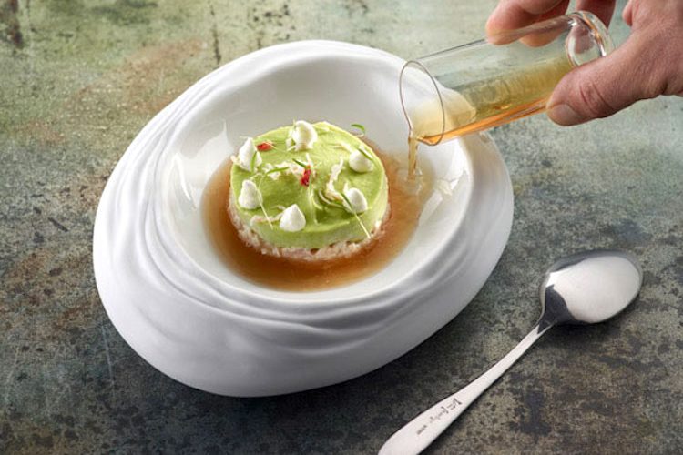 Centolla con aguacate y yogur