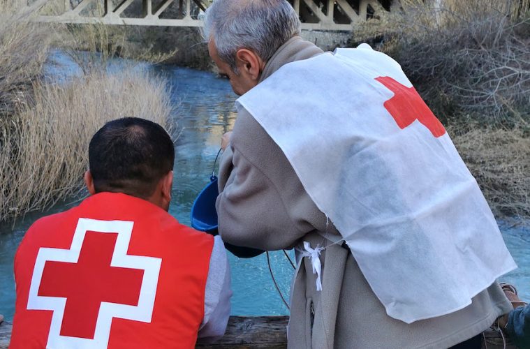Cruz Roja alerta de la presencia de microplásticos en todas las aguas de ríos y playas