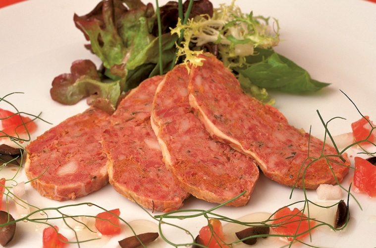 Figatella de carne de cerdo, hígado y sobrasada