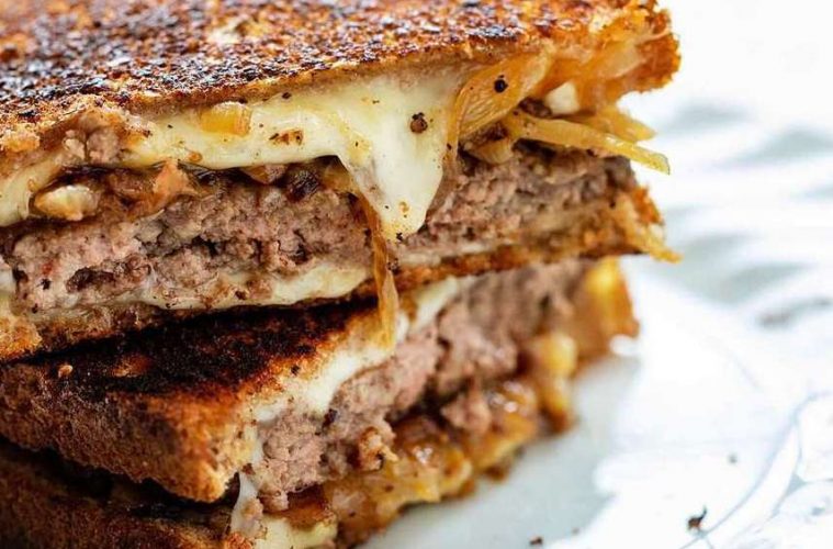 Patty melt con carne picada sobrante