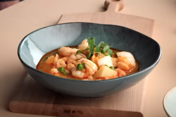 Sepia con patatas y garbanzos en microondas